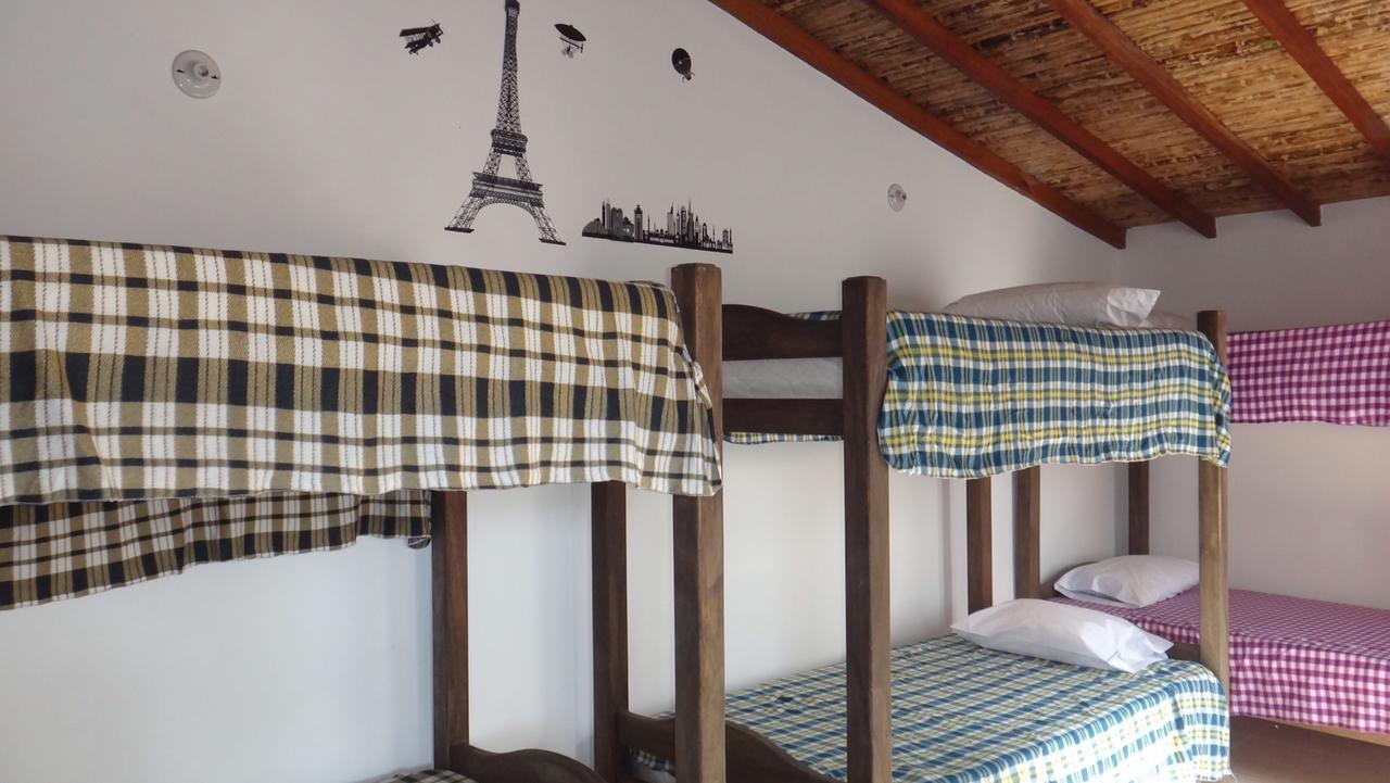 Sergeant Pepper'S Hostel Jardin Bagian luar foto