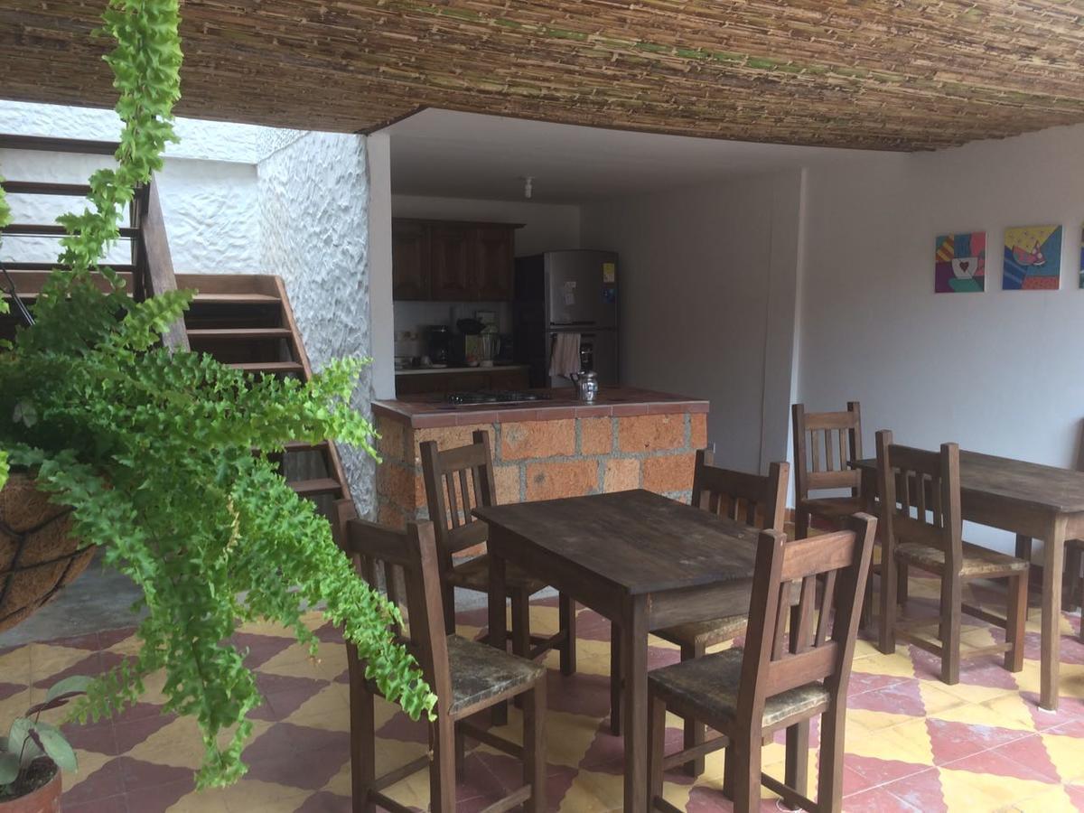 Sergeant Pepper'S Hostel Jardin Bagian luar foto