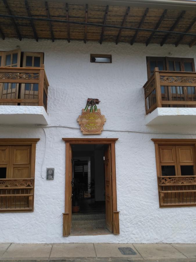 Sergeant Pepper'S Hostel Jardin Bagian luar foto