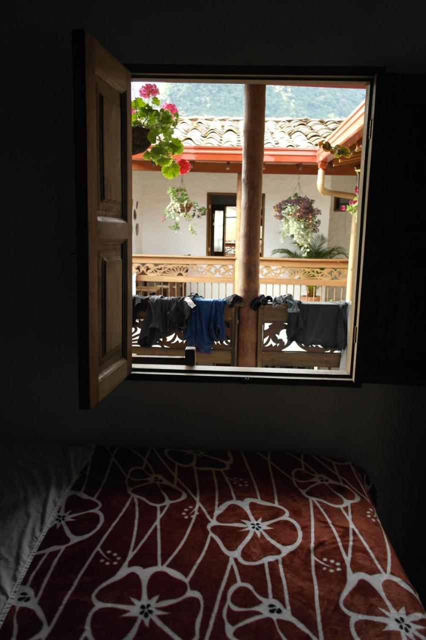 Sergeant Pepper'S Hostel Jardin Bagian luar foto