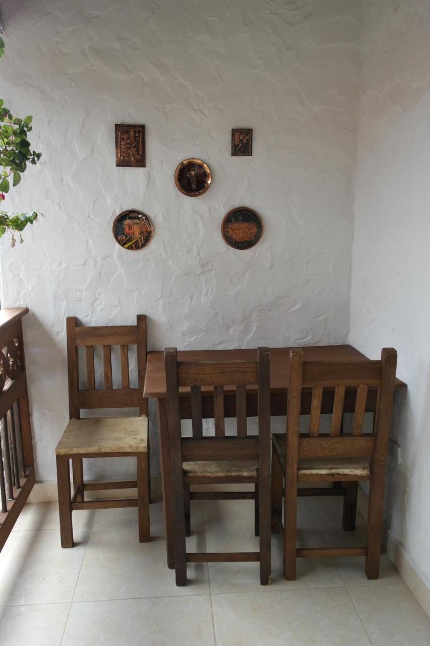 Sergeant Pepper'S Hostel Jardin Bagian luar foto